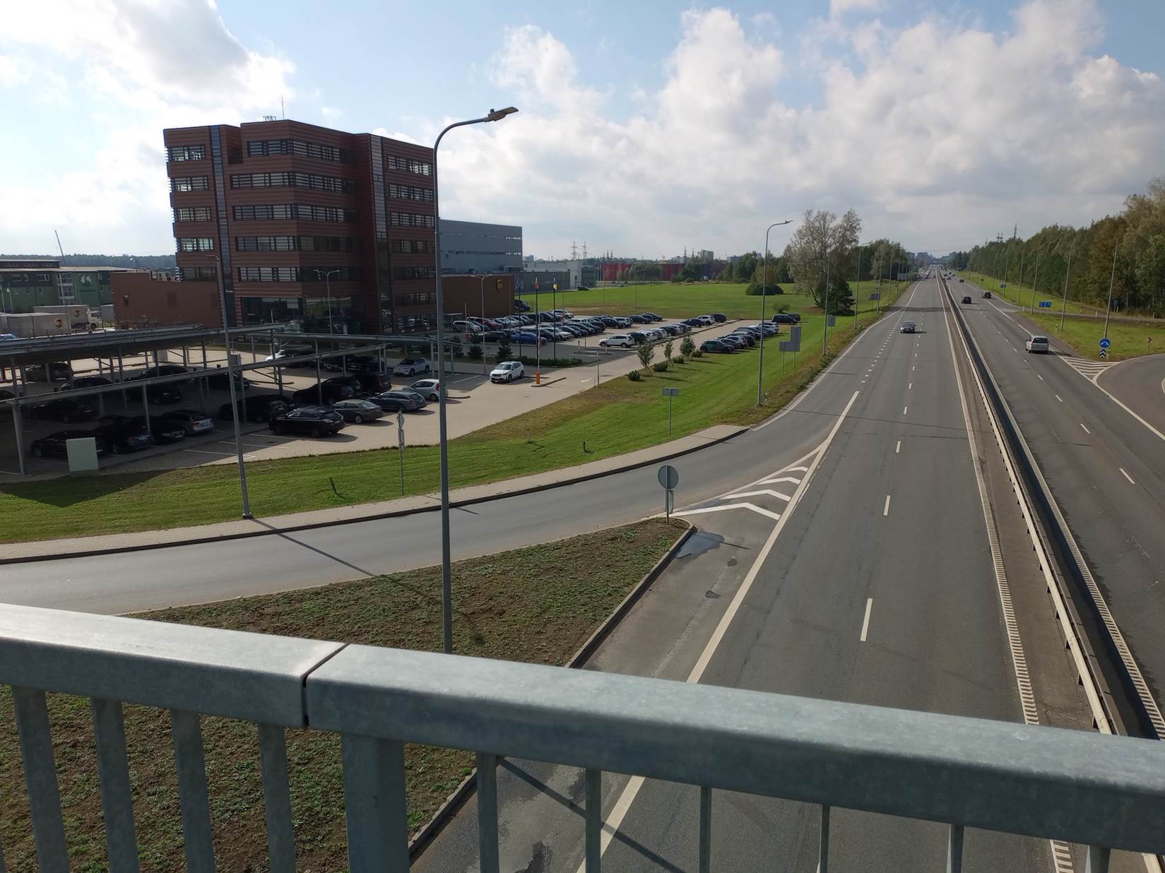 Et bilde som inneholder utend�rs, himmel, sky, scenebilde

Automatisk generert beskrivelse