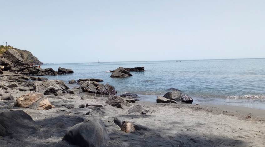 Et bilde som inneholder utend�rs, himmel, natur, strand

Automatisk generert beskrivelse