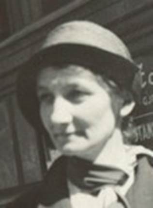 Et bilde som inneholder tekst, person

Automatisk generert beskrivelse