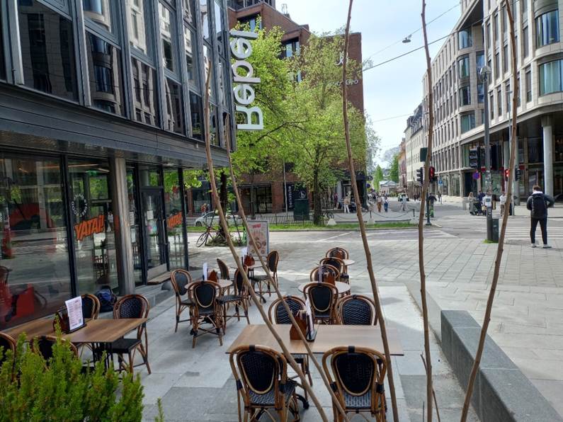 Et bilde som inneholder utend�rs, konstruksjon, m�bler, himmel

Automatisk generert beskrivelse