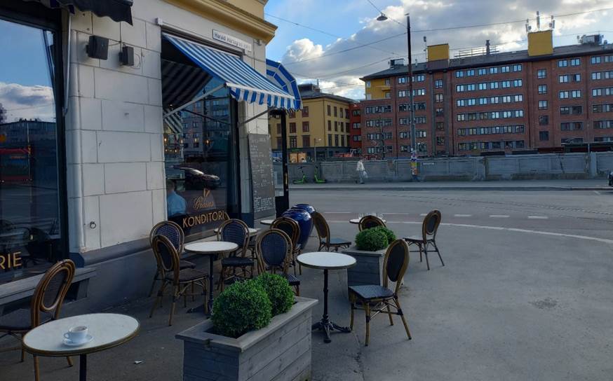 Et bilde som inneholder utend�rs, himmel, konstruksjon, sky

Automatisk generert beskrivelse