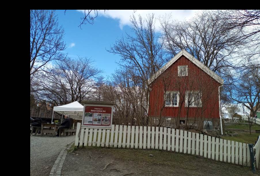 Et bilde som inneholder utend�rs, konstruksjon, himmel, tre

Automatisk generert beskrivelse